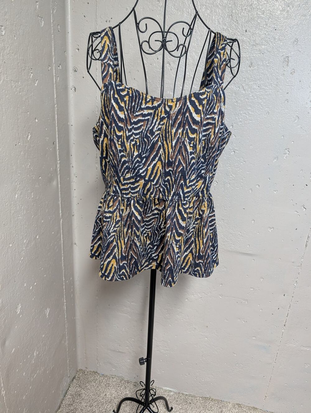 Anthropologie Abstract Animal Print Square Neck Peplum Top Large